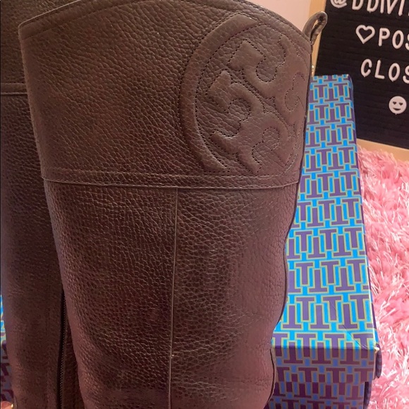 Tory Burch Marlene Riding Boot Size 8.5 - Picture 3 of 8